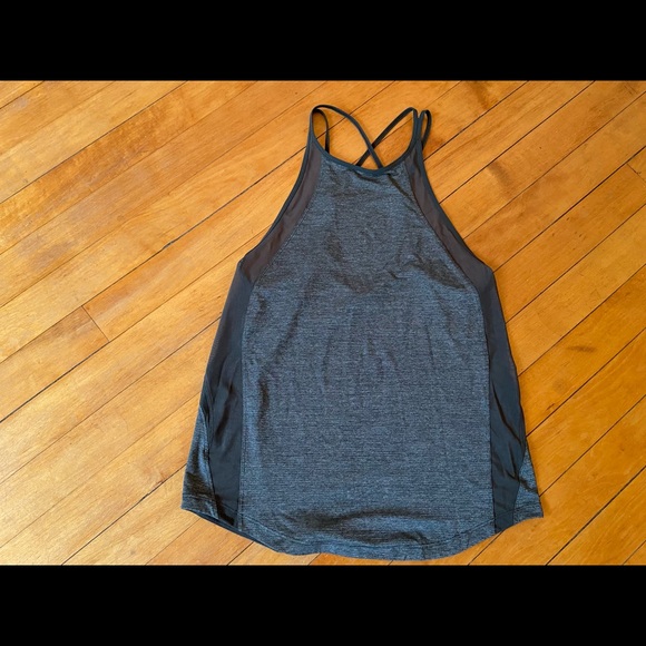 lululemon running high neck tank top - Picture 2 of 5